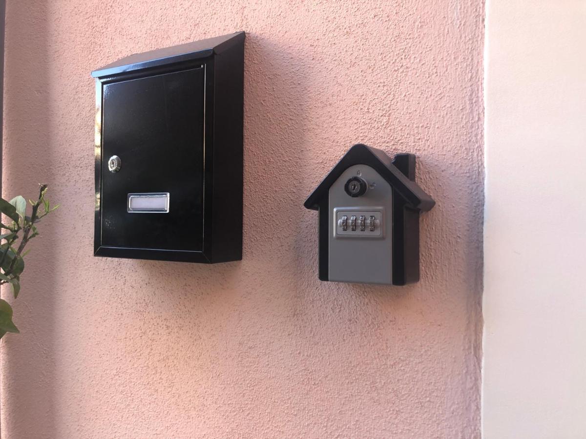 La Casa Di Karola Lägenhet CTA Exteriör bild